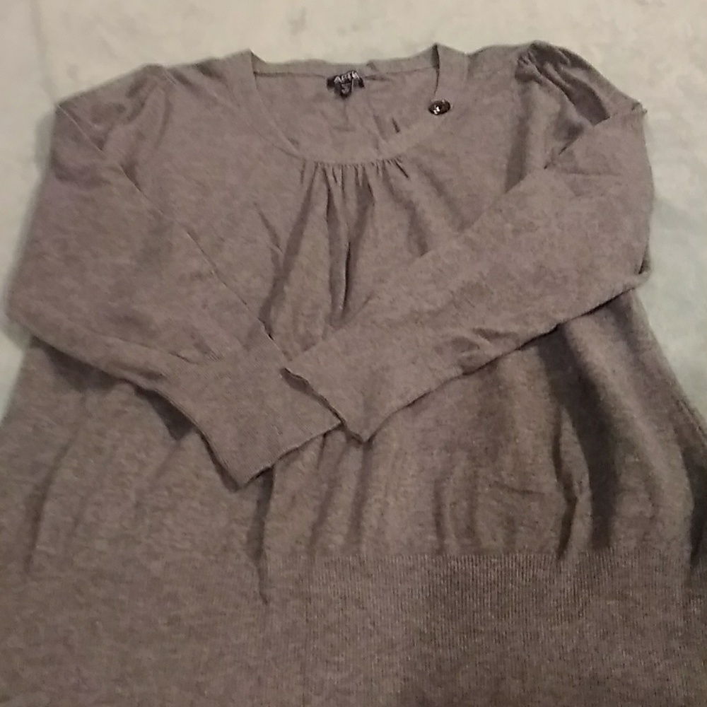 Cute Apt. 9 Sweater!